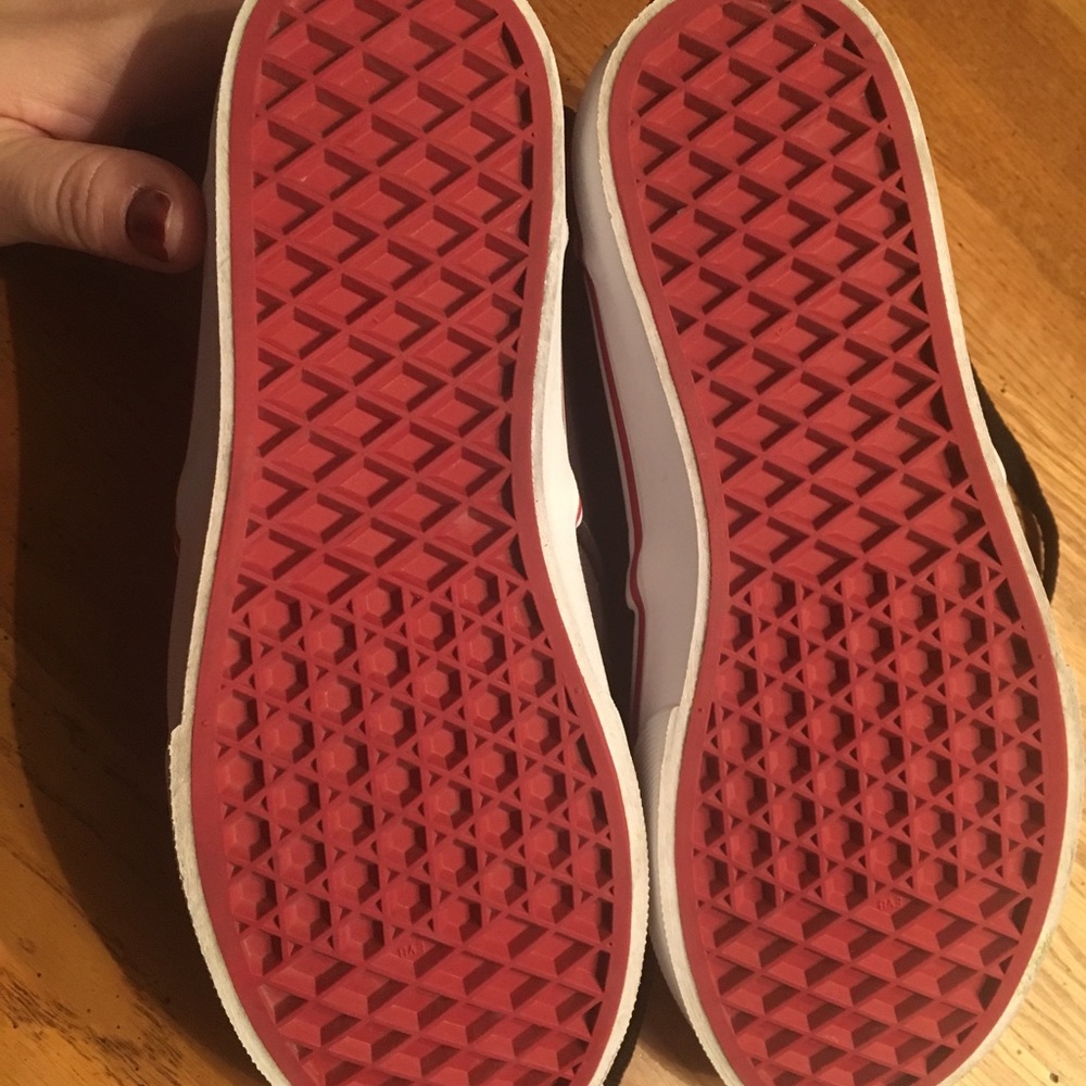 Boys Youth Size 4 Vans Shoes